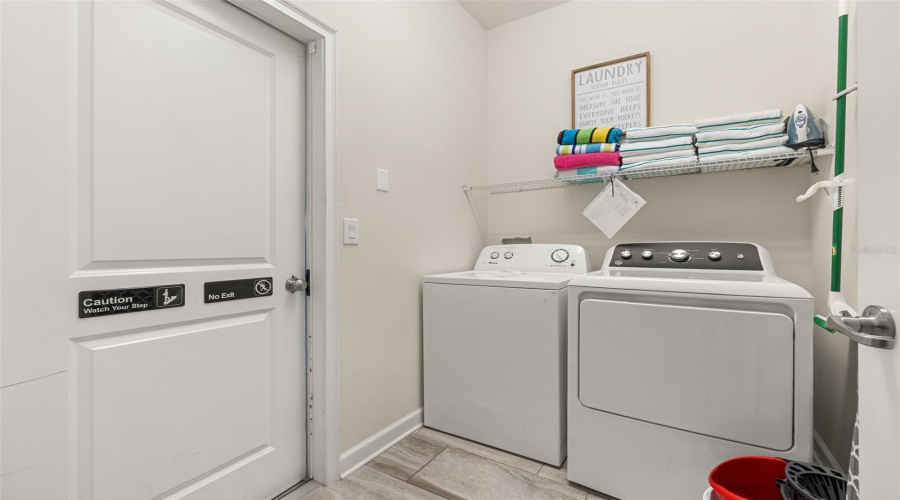 DAVENPORT, Florida 33896, 6 Bedrooms Bedrooms, ,5 BathroomsBathrooms,Residential,For Sale,SAND TRAP,0,MFRS5147062