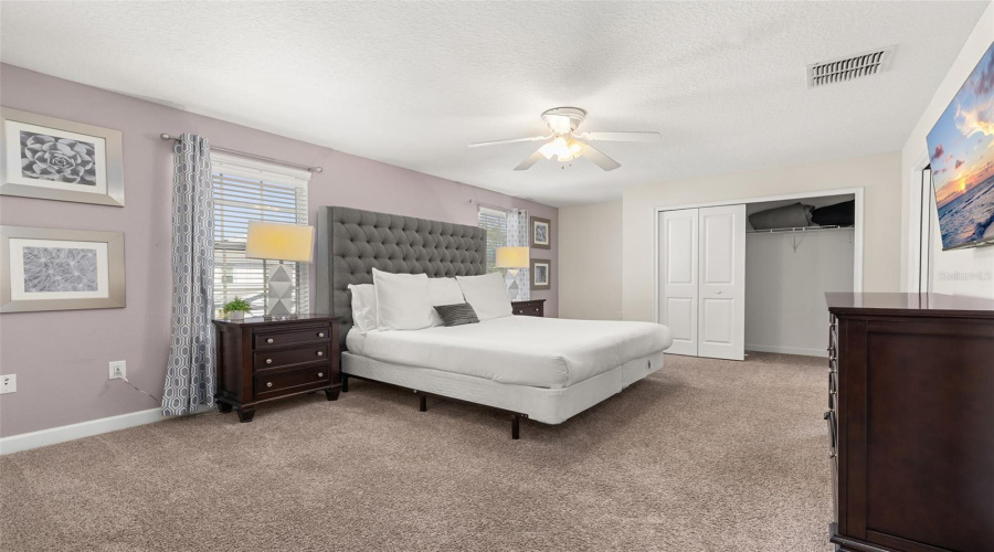 DAVENPORT, Florida 33896, 6 Bedrooms Bedrooms, ,5 BathroomsBathrooms,Residential,For Sale,SAND TRAP,0,MFRS5147062