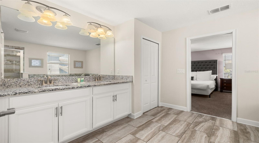 DAVENPORT, Florida 33896, 6 Bedrooms Bedrooms, ,5 BathroomsBathrooms,Residential,For Sale,SAND TRAP,0,MFRS5147062