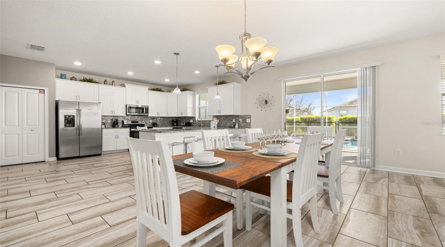 DAVENPORT, Florida 33896, 6 Bedrooms Bedrooms, ,5 BathroomsBathrooms,Residential,For Sale,SAND TRAP,0,MFRS5147062