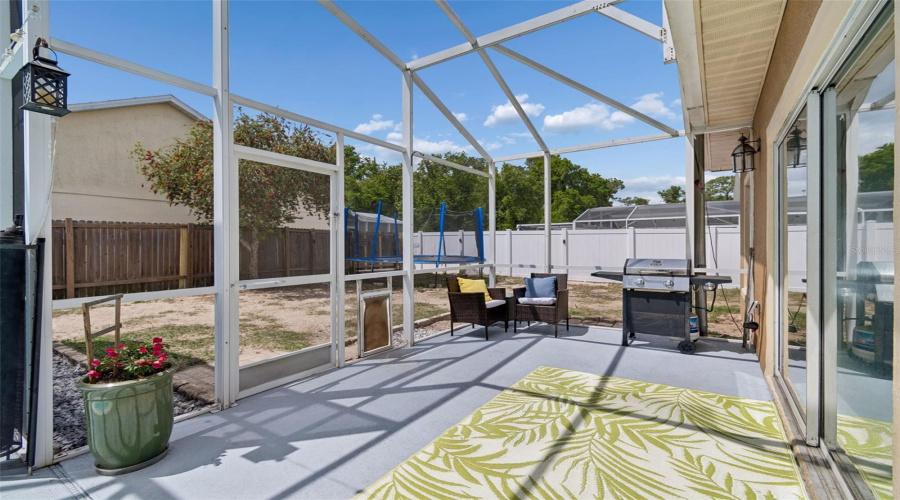 DAVENPORT, Florida 33896, 3 Bedrooms Bedrooms, ,2 BathroomsBathrooms,Residential,For Sale,OAK CHASE,0,MFRO6395053