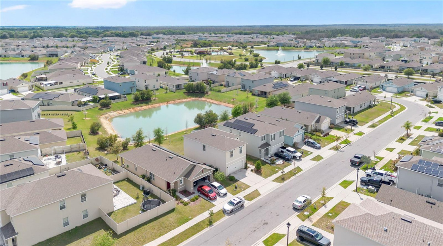 DAVENPORT, Florida 33837, 4 Bedrooms Bedrooms, ,2 BathroomsBathrooms,Residential,For Sale,EAGLEVIEW,0,MFRS5147000