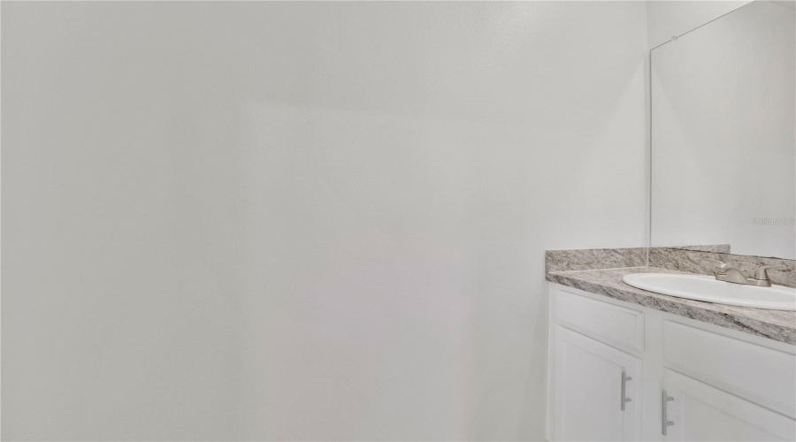 DAVENPORT, Florida 33837, 4 Bedrooms Bedrooms, ,2 BathroomsBathrooms,Residential,For Sale,EAGLEVIEW,0,MFRS5147000