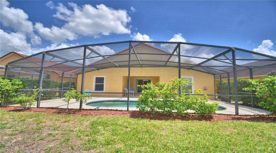 View of back yard