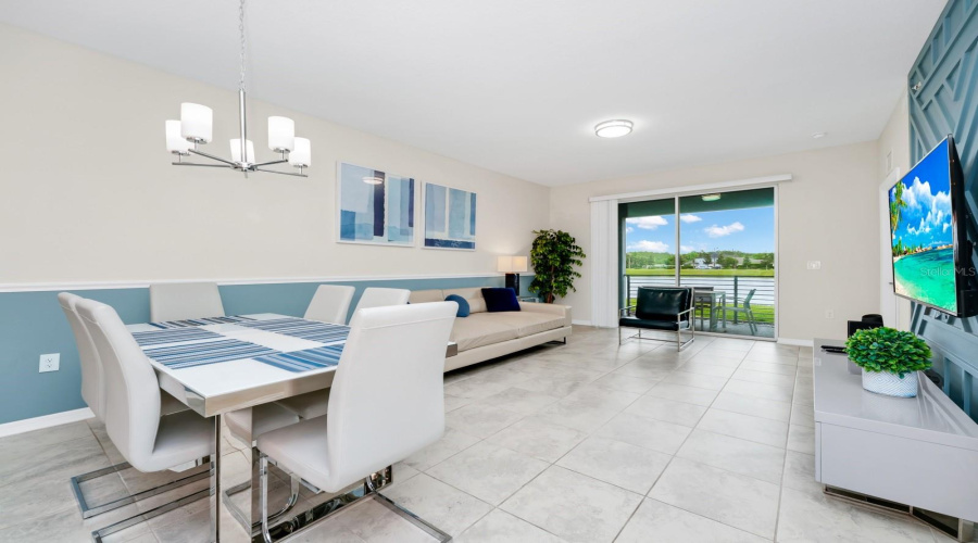 KISSIMMEE, Florida 34746, 2 Bedrooms Bedrooms, ,2 BathroomsBathrooms,Residential,For Sale,PARADOX,0,MFRO6391280