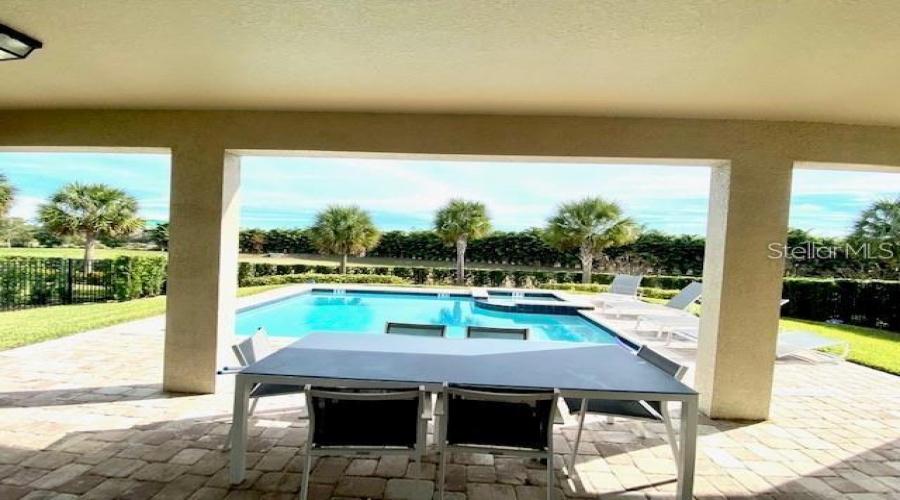 KISSIMMEE, Florida 34747, 4 Bedrooms Bedrooms, ,3 BathroomsBathrooms,Residential,For Sale,MARKER,0,MFRO6290443