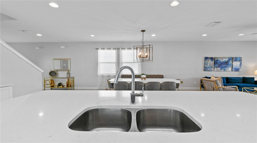 KISSIMMEE, Florida 34747, 6 Bedrooms Bedrooms, ,6 BathroomsBathrooms,Residential,For Sale,MARKER,0,MFRO6290419