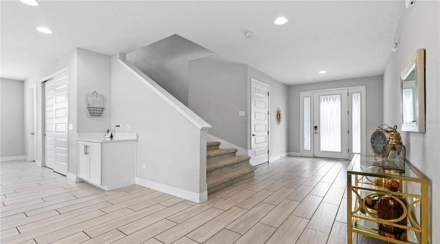 KISSIMMEE, Florida 34747, 6 Bedrooms Bedrooms, ,6 BathroomsBathrooms,Residential,For Sale,MARKER,0,MFRO6290419