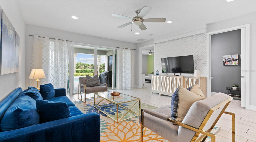 KISSIMMEE, Florida 34747, 6 Bedrooms Bedrooms, ,6 BathroomsBathrooms,Residential,For Sale,MARKER,0,MFRO6290419