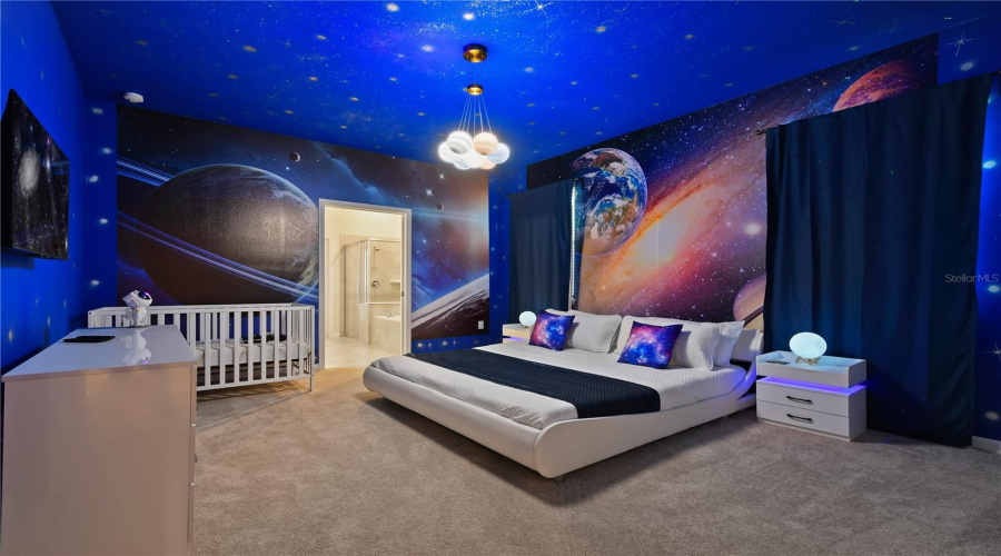 DAVENPORT, Florida 33897, 10 Bedrooms Bedrooms, ,8 BathroomsBathrooms,Residential,For Sale,LANA,0,MFRO6395995