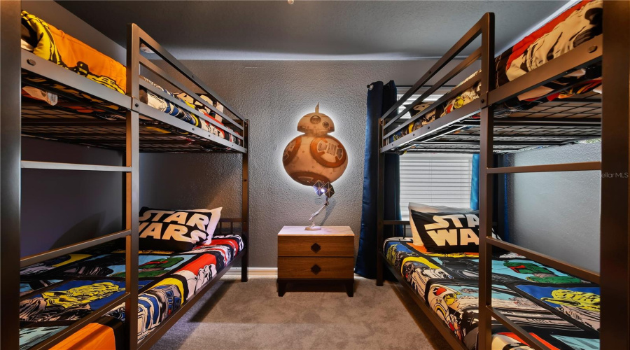 DAVENPORT, Florida 33897, 10 Bedrooms Bedrooms, ,8 BathroomsBathrooms,Residential,For Sale,LANA,0,MFRO6395995