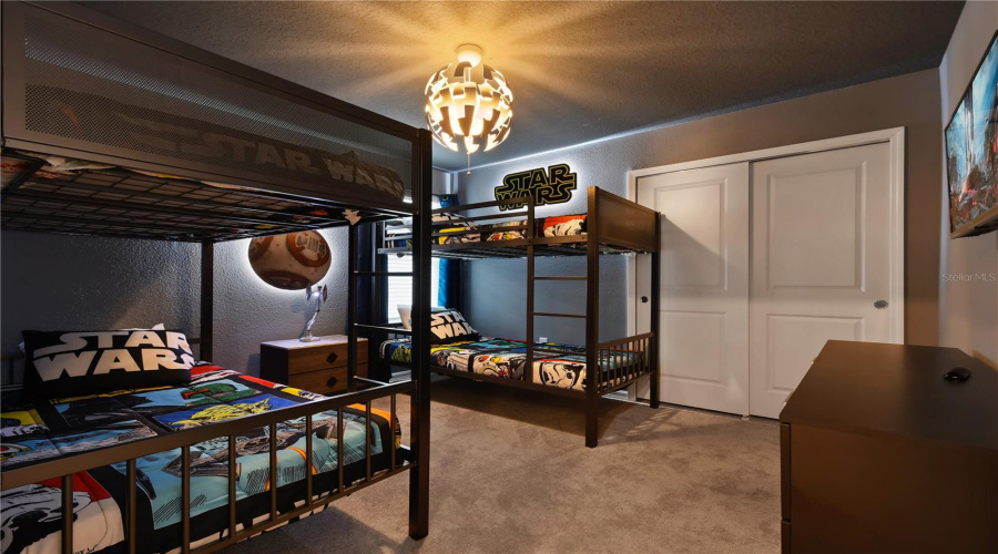 DAVENPORT, Florida 33897, 10 Bedrooms Bedrooms, ,8 BathroomsBathrooms,Residential,For Sale,LANA,0,MFRO6395995