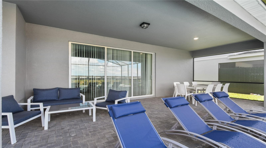 DAVENPORT, Florida 33897, 10 Bedrooms Bedrooms, ,8 BathroomsBathrooms,Residential,For Sale,LANA,0,MFRO6395995