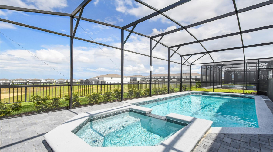 DAVENPORT, Florida 33897, 10 Bedrooms Bedrooms, ,8 BathroomsBathrooms,Residential,For Sale,LANA,0,MFRO6395995