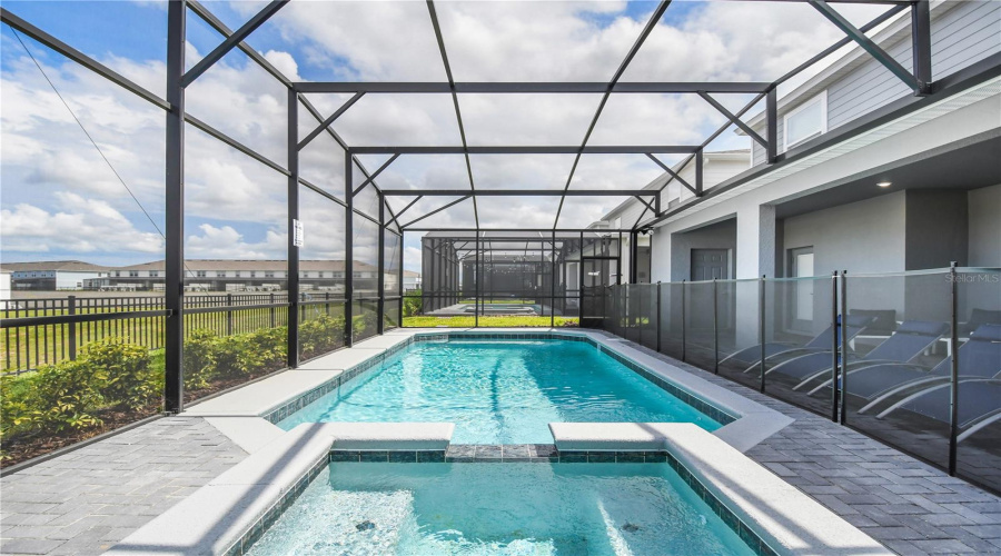 DAVENPORT, Florida 33897, 10 Bedrooms Bedrooms, ,8 BathroomsBathrooms,Residential,For Sale,LANA,0,MFRO6395995