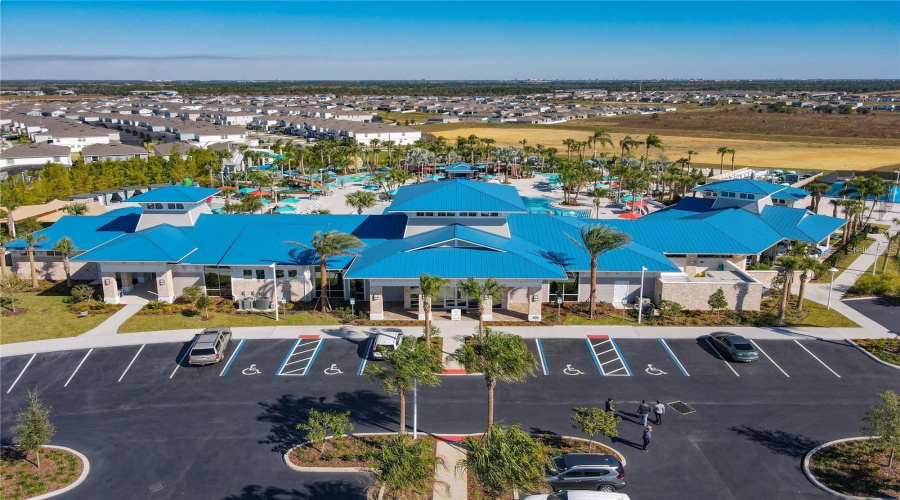 DAVENPORT, Florida 33897, 10 Bedrooms Bedrooms, ,8 BathroomsBathrooms,Residential,For Sale,LANA,0,MFRO6395995