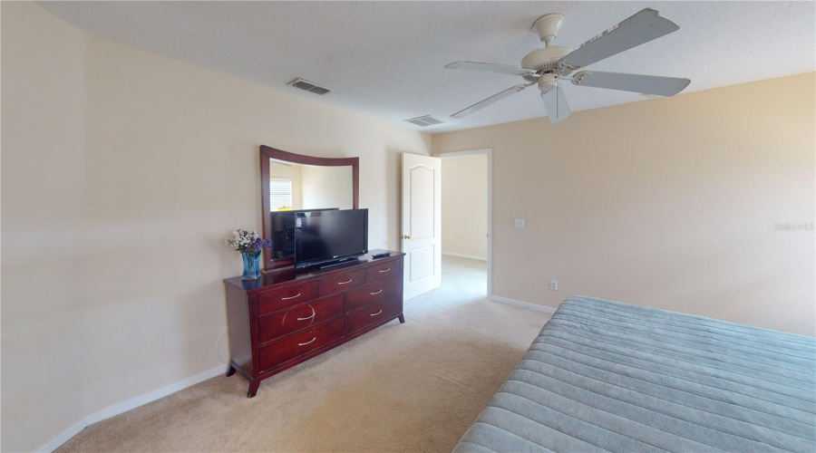 DAVENPORT, Florida 33896, 4 Bedrooms Bedrooms, ,3 BathroomsBathrooms,Residential,For Sale,EARLMONT,0,MFRTB8493225