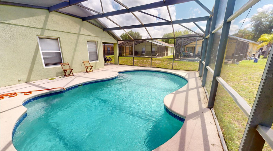 DAVENPORT, Florida 33896, 4 Bedrooms Bedrooms, ,3 BathroomsBathrooms,Residential,For Sale,EARLMONT,0,MFRTB8493225
