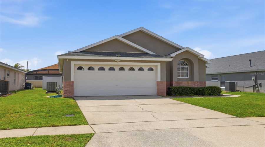 KISSIMMEE, Florida 34747, 4 Bedrooms Bedrooms, ,3 BathroomsBathrooms,Residential,For Sale,ONEIDA,0,MFRS5147106