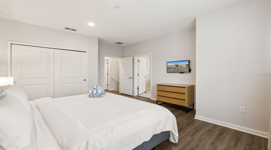 KISSIMMEE, Florida 34746, 2 Bedrooms Bedrooms, ,2 BathroomsBathrooms,Residential,For Sale,ROADSTER,0,MFRS5139999