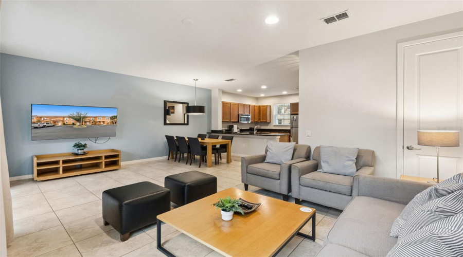 KISSIMMEE, Florida 34746, 2 Bedrooms Bedrooms, ,2 BathroomsBathrooms,Residential,For Sale,ROADSTER,0,MFRS5139999