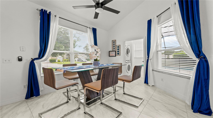 KISSIMMEE, Florida 34747, 6 Bedrooms Bedrooms, ,4 BathroomsBathrooms,Residential,For Sale,WYNDHAM PALMS,0,MFRO6353619