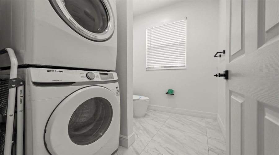 KISSIMMEE, Florida 34747, 6 Bedrooms Bedrooms, ,4 BathroomsBathrooms,Residential,For Sale,WYNDHAM PALMS,0,MFRO6353619