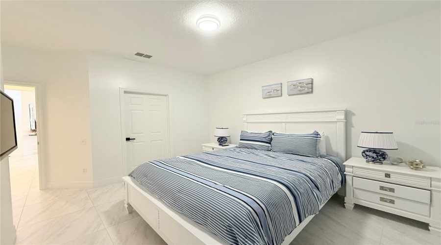 KISSIMMEE, Florida 34747, 6 Bedrooms Bedrooms, ,4 BathroomsBathrooms,Residential,For Sale,WYNDHAM PALMS,0,MFRO6353619