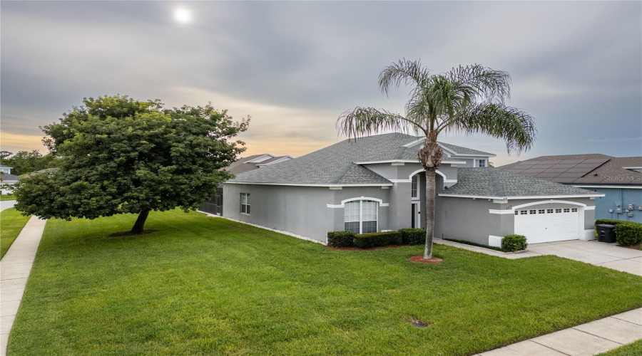 KISSIMMEE, Florida 34747, 6 Bedrooms Bedrooms, ,4 BathroomsBathrooms,Residential,For Sale,WYNDHAM PALMS,0,MFRO6353619