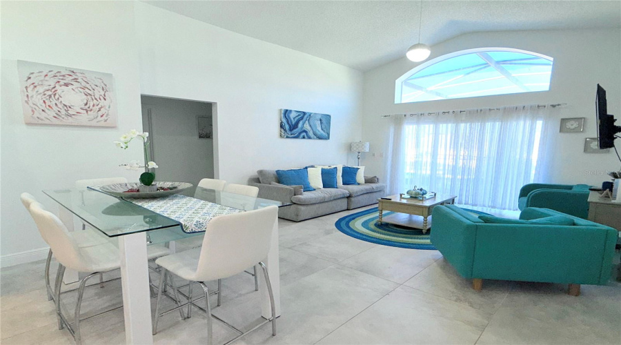 KISSIMMEE, Florida 34747, 4 Bedrooms Bedrooms, ,3 BathroomsBathrooms,Residential,For Sale,SUNRISE KEY,0,MFRO6361527