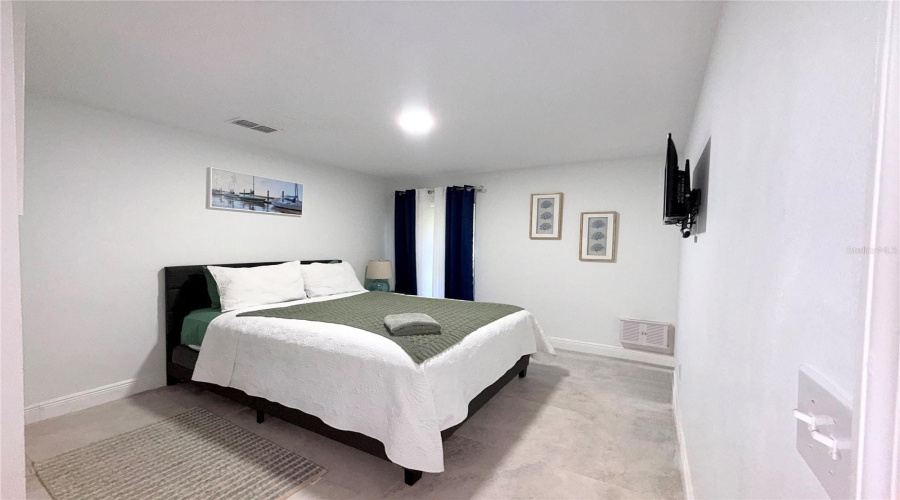 KISSIMMEE, Florida 34747, 4 Bedrooms Bedrooms, ,3 BathroomsBathrooms,Residential,For Sale,SUNRISE KEY,0,MFRO6361527