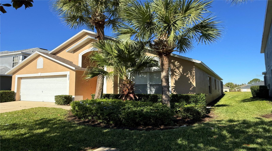 KISSIMMEE, Florida 34747, 4 Bedrooms Bedrooms, ,3 BathroomsBathrooms,Residential,For Sale,SUNRISE KEY,0,MFRO6361527
