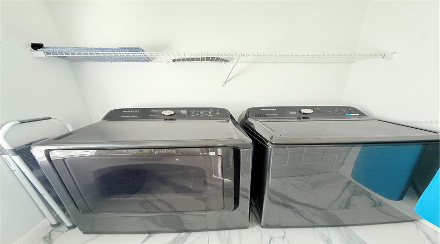 KISSIMMEE, Florida 34747, 4 Bedrooms Bedrooms, ,3 BathroomsBathrooms,Residential,For Sale,SUN PALM,0,MFRO6361053