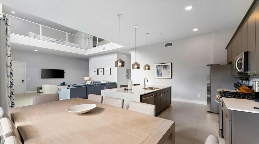 REUNION, Florida 34747, 4 Bedrooms Bedrooms, ,3 BathroomsBathrooms,Residential,For Sale,SANDY RIDGE,0,MFRO6365200