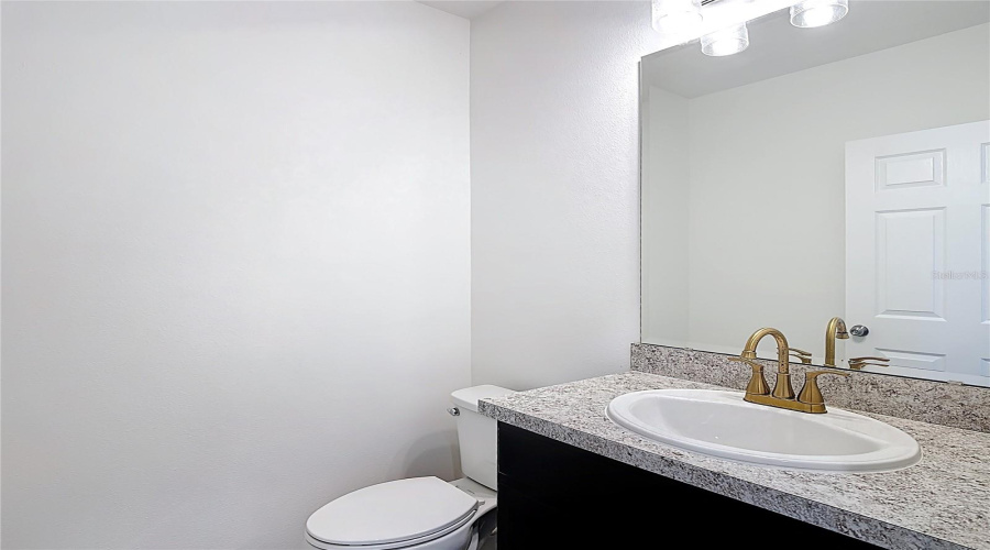 DAVENPORT, Florida 33837, 5 Bedrooms Bedrooms, ,3 BathroomsBathrooms,Residential,For Sale,SAMUEL,0,MFRS5144797