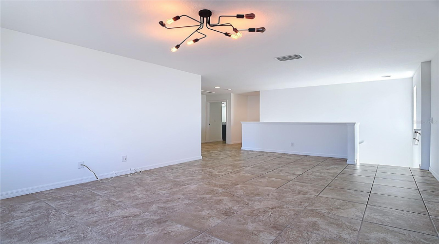 DAVENPORT, Florida 33837, 5 Bedrooms Bedrooms, ,3 BathroomsBathrooms,Residential,For Sale,SAMUEL,0,MFRS5144797