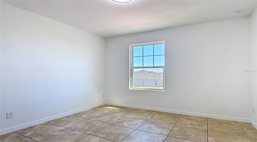 DAVENPORT, Florida 33837, 5 Bedrooms Bedrooms, ,3 BathroomsBathrooms,Residential,For Sale,SAMUEL,0,MFRS5144797