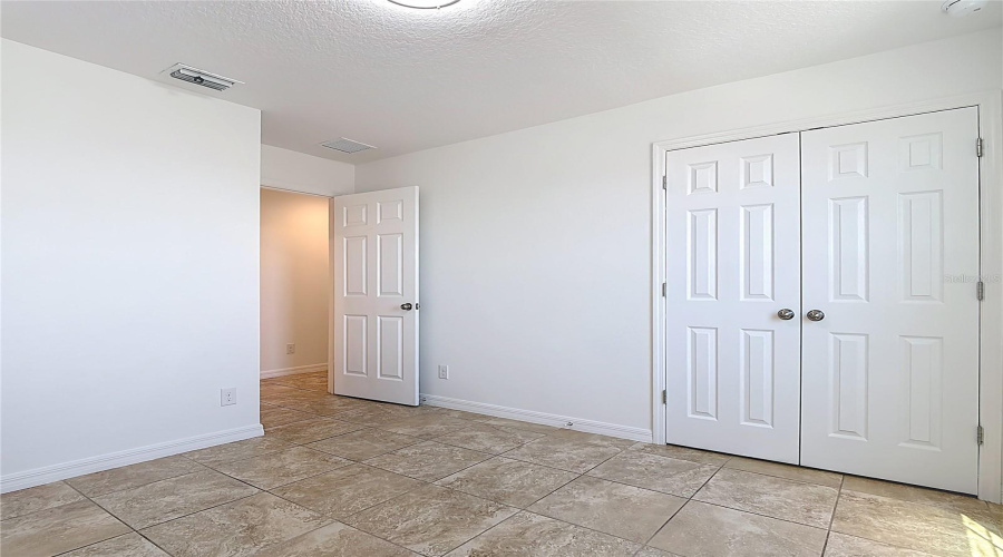 DAVENPORT, Florida 33837, 5 Bedrooms Bedrooms, ,3 BathroomsBathrooms,Residential,For Sale,SAMUEL,0,MFRS5144797