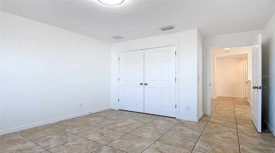 DAVENPORT, Florida 33837, 5 Bedrooms Bedrooms, ,3 BathroomsBathrooms,Residential,For Sale,SAMUEL,0,MFRS5144797