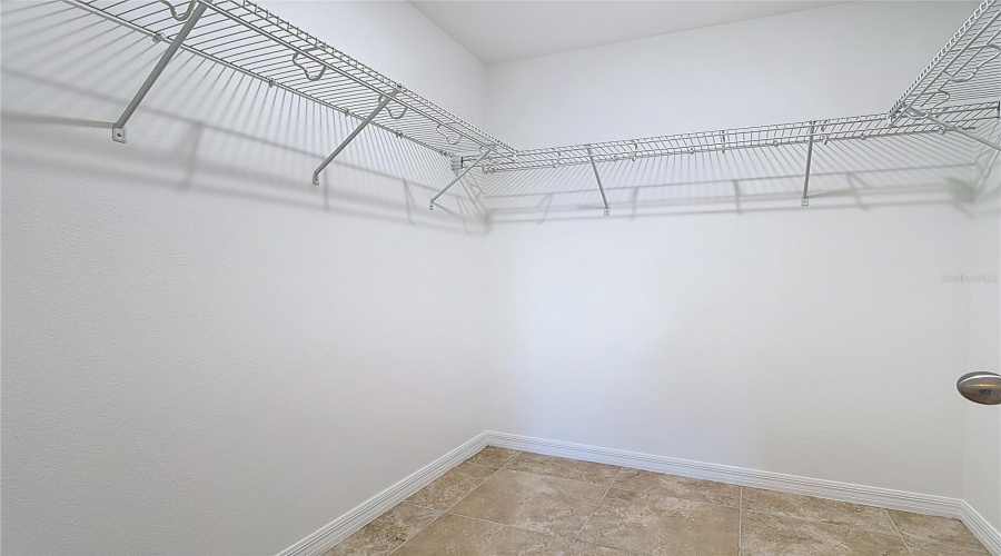 DAVENPORT, Florida 33837, 5 Bedrooms Bedrooms, ,3 BathroomsBathrooms,Residential,For Sale,SAMUEL,0,MFRS5144797