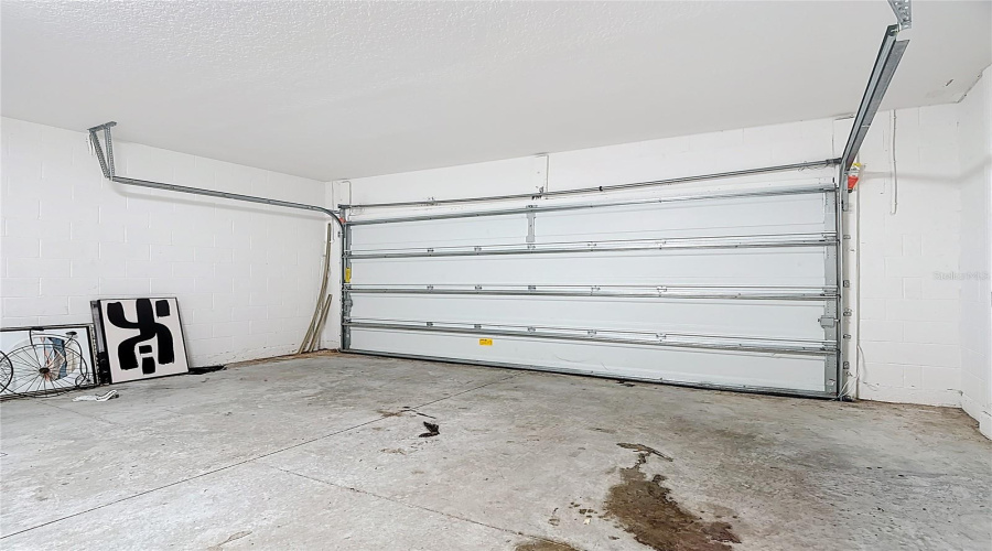 DAVENPORT, Florida 33837, 5 Bedrooms Bedrooms, ,3 BathroomsBathrooms,Residential,For Sale,SAMUEL,0,MFRS5144797