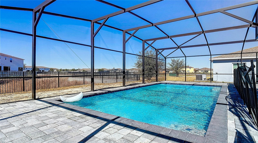 DAVENPORT, Florida 33837, 5 Bedrooms Bedrooms, ,3 BathroomsBathrooms,Residential,For Sale,SAMUEL,0,MFRS5144797