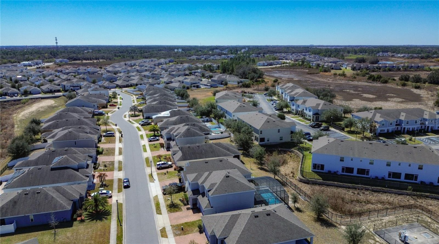 DAVENPORT, Florida 33837, 5 Bedrooms Bedrooms, ,3 BathroomsBathrooms,Residential,For Sale,SAMUEL,0,MFRS5144797