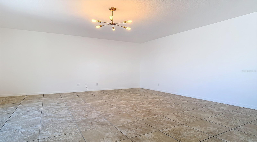 DAVENPORT, Florida 33837, 5 Bedrooms Bedrooms, ,3 BathroomsBathrooms,Residential,For Sale,SAMUEL,0,MFRS5144797