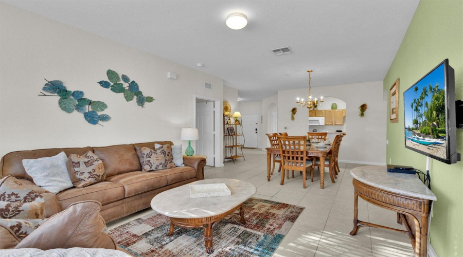 KISSIMMEE, Florida 34747, 3 Bedrooms Bedrooms, ,2 BathroomsBathrooms,Residential,For Sale,ALMATON,0,MFRO6333176