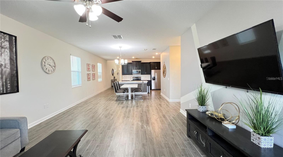 DAVENPORT, Florida 33896, 3 Bedrooms Bedrooms, ,2 BathroomsBathrooms,Residential,For Sale,BETH PAGE,0,MFRS5147129