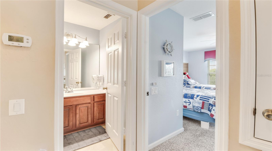 KISSIMMEE, Florida 34747, 5 Bedrooms Bedrooms, ,5 BathroomsBathrooms,Residential,For Sale,DINVILLE,0,MFRV4948323