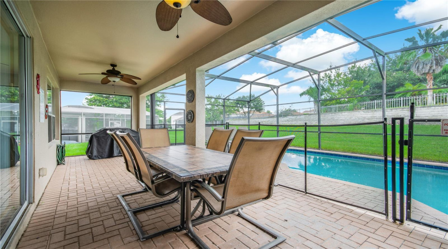 KISSIMMEE, Florida 34747, 5 Bedrooms Bedrooms, ,5 BathroomsBathrooms,Residential,For Sale,DINVILLE,0,MFRV4948323