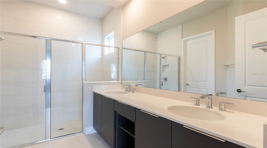 REUNION, Florida 34747, 4 Bedrooms Bedrooms, ,3 BathroomsBathrooms,Residential,For Sale,SANDY RIDGE,0,MFRS5147175