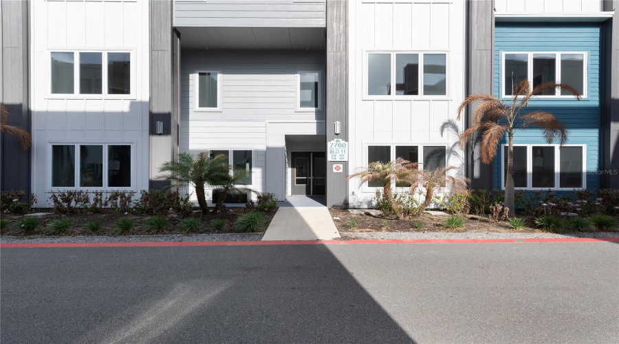 REUNION, Florida 34747, 4 Bedrooms Bedrooms, ,3 BathroomsBathrooms,Residential,For Sale,SANDY RIDGE,0,MFRS5147175